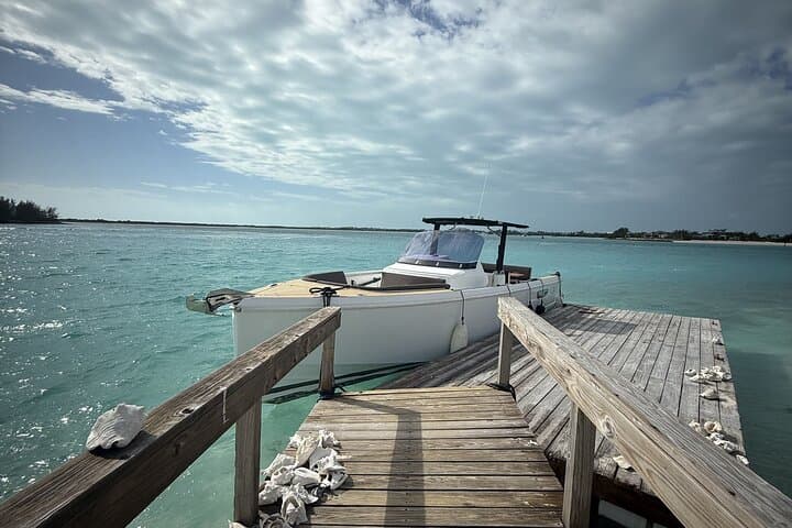 Your Gateway To Secluded Island Hideaways